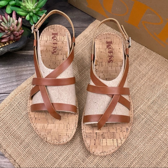 ⛔️SOLD⛔️ NIB Korks Felicity Crisscross Strap Flat Sandal - Picture 2 of 12